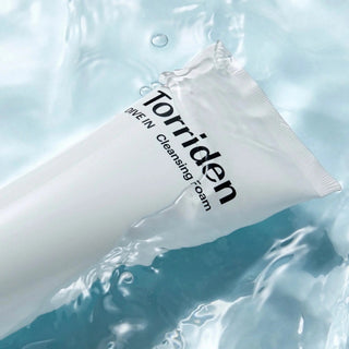 DIVE-IN Low Molecular Hyaluronic Acid Cleansing Foam